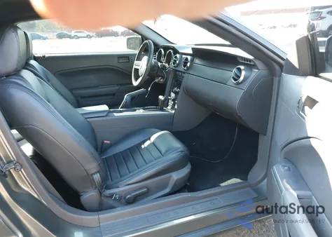 2006 Ford Mustang V6 from USA, damaged, VIN 1ZVFT80N365133114